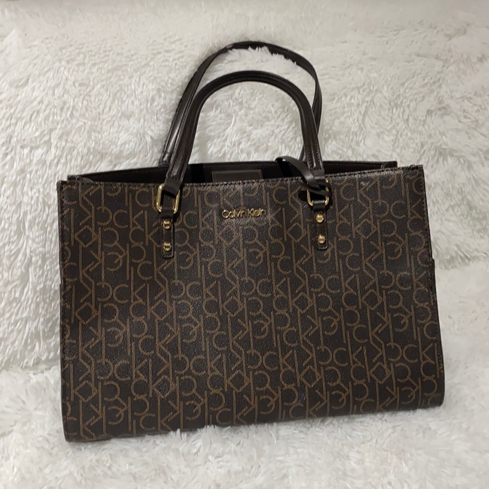 Calvin Klein signature purse